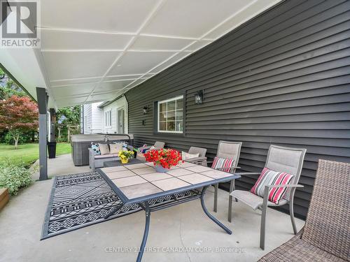 13660 Longwoods Road, Chatham-Kent (Thamesville), ON - Outdoor With Deck Patio Veranda With Exterior