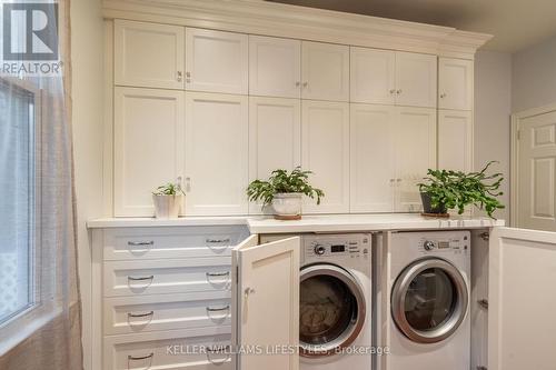 17 Thornton Avenue, London, ON - Indoor Photo Showing Laundry Room