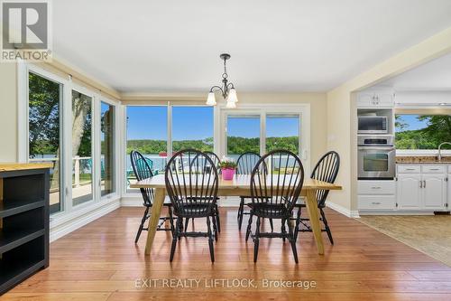 25 Edgewater Drive, Smith-Ennismore-Lakefield, ON - Indoor Photo Showing Dining Room