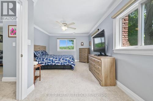 25 Edgewater Drive, Smith-Ennismore-Lakefield, ON - Indoor Photo Showing Bedroom