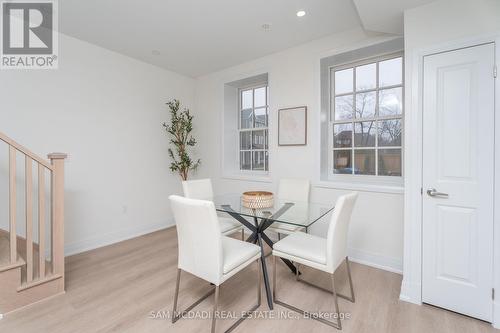 1980 Barber House Lane, Mississauga, ON - Indoor Photo Showing Dining Room