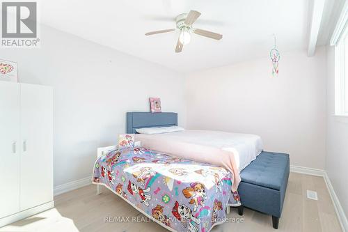 26 - 435 Silverstone Drive, Toronto, ON - Indoor Photo Showing Bedroom