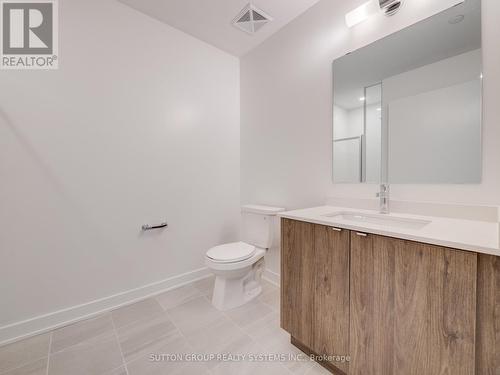 108 - 1440 Clarriage Court, Milton, ON - Indoor Photo Showing Bathroom