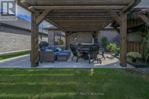 17 - 38 Elliott Trail, Thames Centre (Thorndale), ON - Outdoor With Deck Patio Veranda