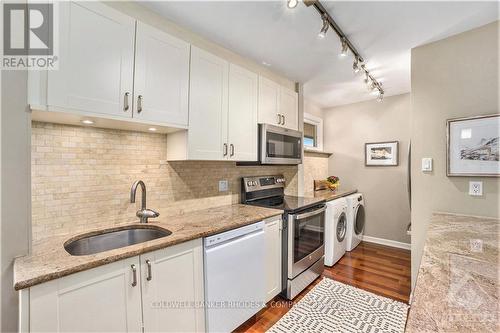 34 - 655 Richmond Road, Ottawa, ON - Indoor Photo Showing Kitchen