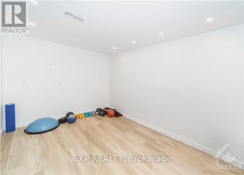 170 Lily Pond Street, Ottawa, ON - Indoor Photo Showing Other Room