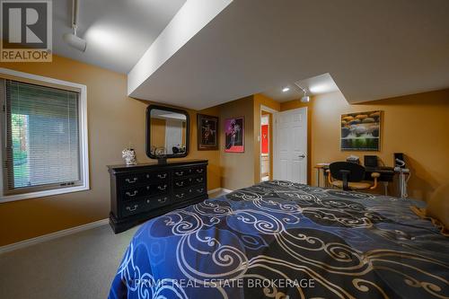 82 Muskoka Court, London, ON - Indoor Photo Showing Bedroom