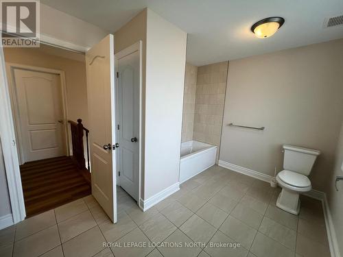 34 Gilpin Crescent, Collingwood, ON - Indoor Photo Showing Bathroom