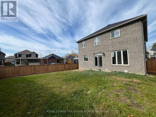 34 Gilpin Crescent, Collingwood, ON - Outdoor