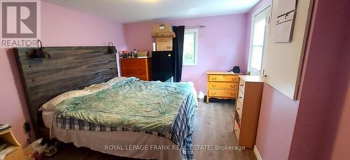 83 Belmont Street, Havelock-Belmont-Methuen, ON - Indoor Photo Showing Bedroom