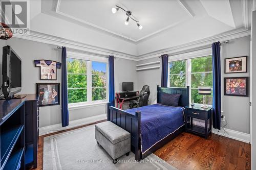 10 Rockingham Drive, Toronto, ON - Indoor Photo Showing Bedroom