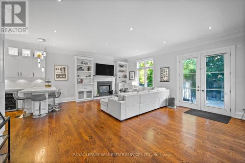 10 Rockingham Drive, Toronto, ON - Indoor Photo Showing Living Room With Fireplace