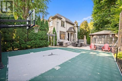 10 Rockingham Drive, Toronto, ON - Outdoor