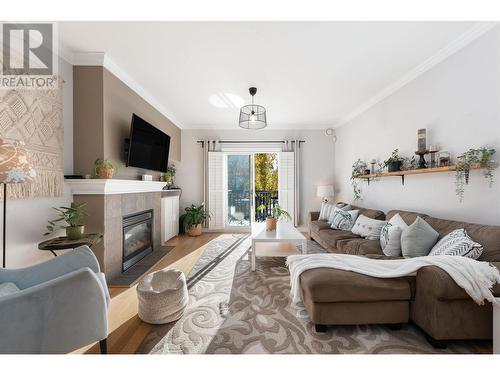 41 12251 No. 2 Road, Richmond, BC - Indoor Photo Showing Living Room With Fireplace