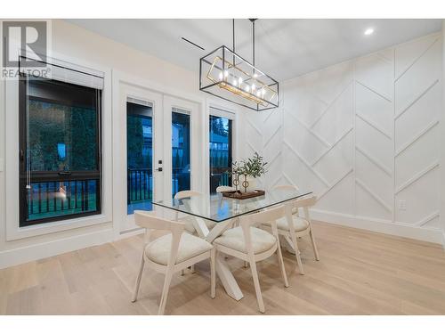 21996 Isaac Crescent, Maple Ridge, BC - Indoor Photo Showing Dining Room