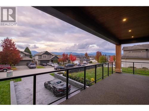 21996 Isaac Crescent, Maple Ridge, BC - Outdoor With Exterior