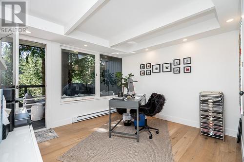 6070 Marine Drive, West Vancouver, BC - Indoor Photo Showing Office