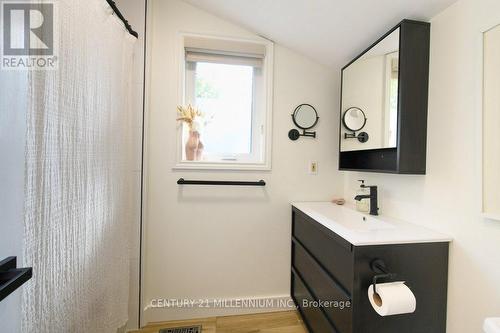 3 Simcoe Street, Wasaga Beach, ON - Indoor Photo Showing Bathroom