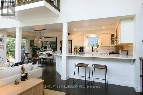 3 Simcoe Street, Wasaga Beach, ON - Indoor Photo Showing Kitchen