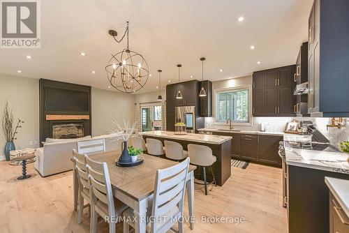 2272 Monck Road, Ramara, ON - Indoor Photo Showing Dining Room