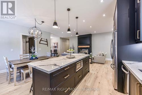 2272 Monck Road, Ramara, ON - Indoor Photo Showing Kitchen With Upgraded Kitchen