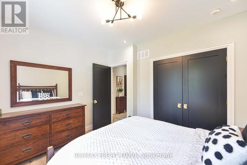 2272 Monck Road, Ramara, ON - Indoor Photo Showing Bedroom