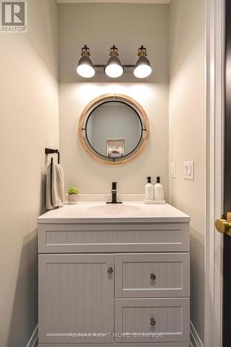 2272 Monck Road, Ramara, ON - Indoor Photo Showing Bathroom