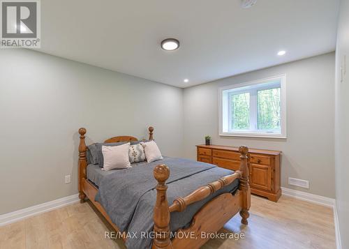 2272 Monck Road, Ramara, ON - Indoor Photo Showing Bedroom