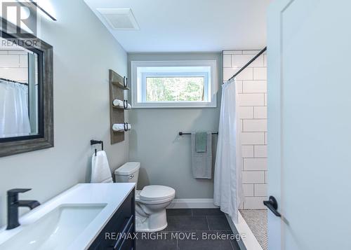 2272 Monck Road, Ramara, ON - Indoor Photo Showing Bathroom