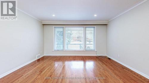 21 Pitkin Court, Toronto, ON - Indoor Photo Showing Other Room