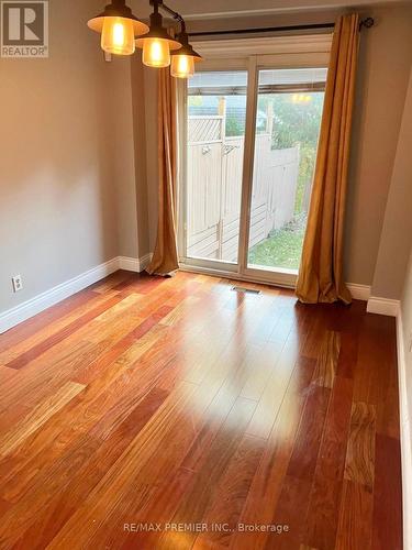 1342 Roylen Road, Oakville, ON - Indoor Photo Showing Other Room