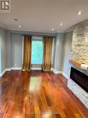 1342 Roylen Road, Oakville, ON - Indoor Photo Showing Other Room With Fireplace