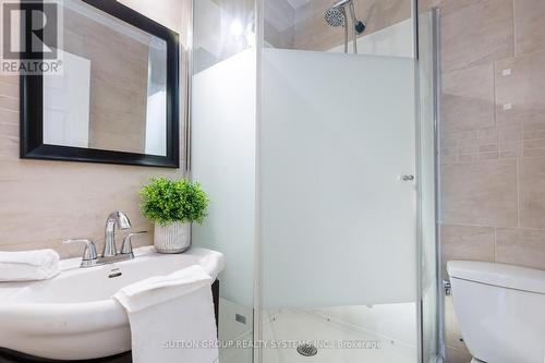 39 - 1180 Mississauga Valley Boulevard, Mississauga, ON - Indoor Photo Showing Bathroom