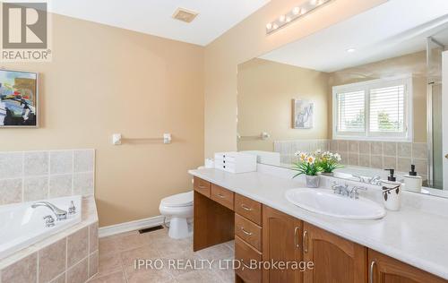 70 Southlake Boulevard, Brampton, ON - Indoor Photo Showing Bathroom