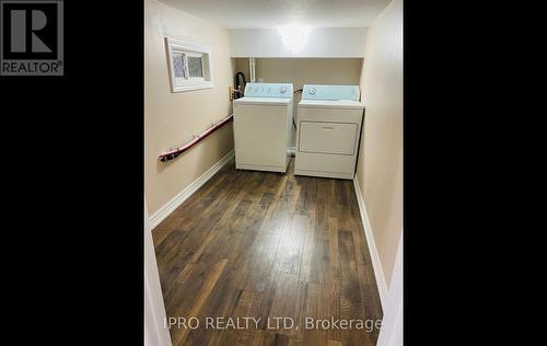 70 Southlake Boulevard, Brampton, ON - Indoor Photo Showing Laundry Room