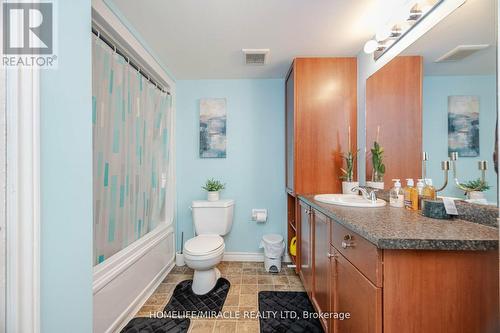 305 - 1380 Main Street E, Milton, ON - Indoor Photo Showing Bathroom