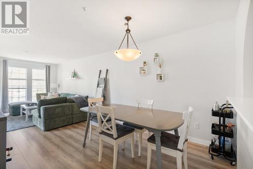 308 1655 Grant Avenue, Port Coquitlam, BC - Indoor Photo Showing Dining Room