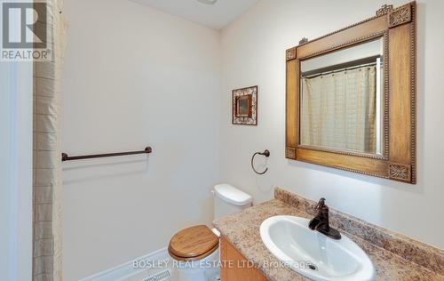 521 Broadway Avenue, Toronto, ON - Indoor Photo Showing Bathroom