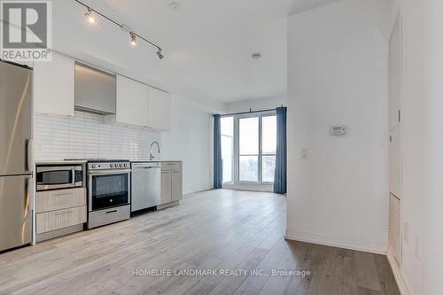 1718 - 251 Jarvis Street, Toronto, ON - Indoor Photo Showing Kitchen