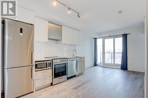 1718 - 251 Jarvis Street, Toronto, ON - Indoor Photo Showing Kitchen With Upgraded Kitchen