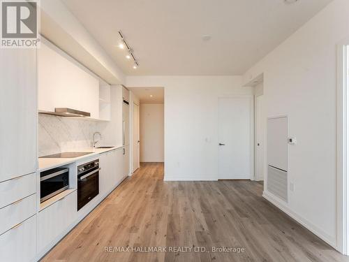 7203 - 138 Downes Street, Toronto, ON - Indoor Photo Showing Kitchen