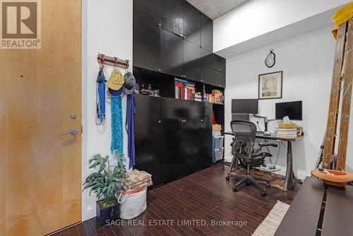 526 - 33 Mill Street, Toronto, ON - Indoor