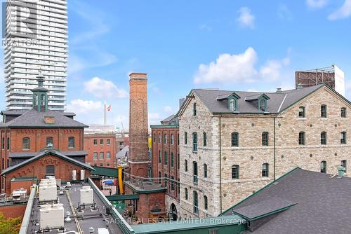 526 - 33 Mill Street, Toronto, ON - Outdoor With Facade