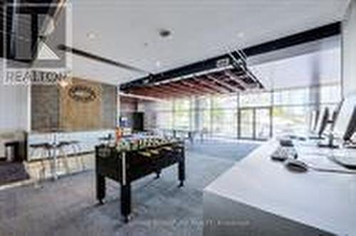 1009 - 10 Navy Wharf Court, Toronto, ON - Indoor