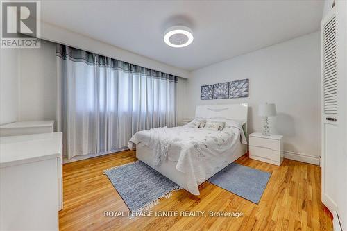 29 Portico Drive, Toronto, ON - Indoor Photo Showing Bedroom