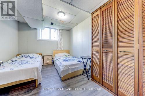 29 Portico Drive, Toronto, ON - Indoor Photo Showing Bedroom