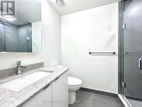 515W - 3 Rosewater Street, Richmond Hill, ON - Indoor Photo Showing Bathroom