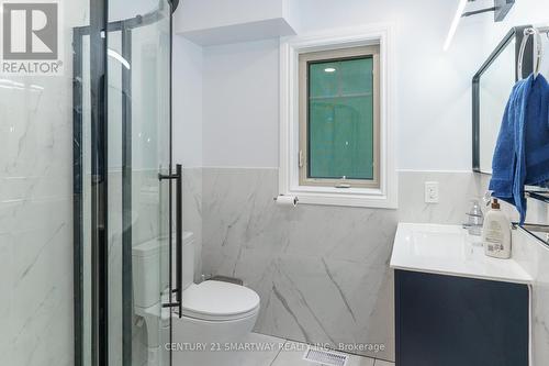 1066 Tally-Ho Winter Park Road, Lake Of Bays, ON - Indoor Photo Showing Bathroom