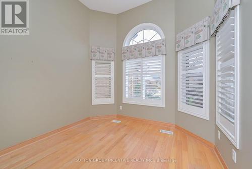 27 - 7 Belair Place, New Tecumseth, ON - Indoor Photo Showing Other Room