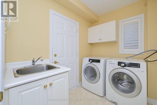 27 - 7 Belair Place, New Tecumseth, ON - Indoor Photo Showing Laundry Room